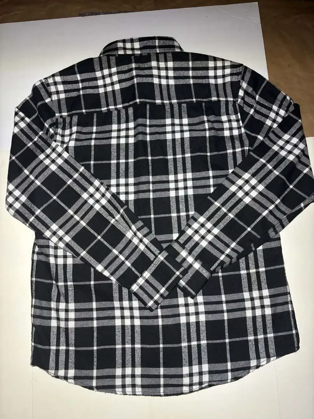 Grizzly Griptape Men's Black and White Plaid Button-Up Flannel Shirt